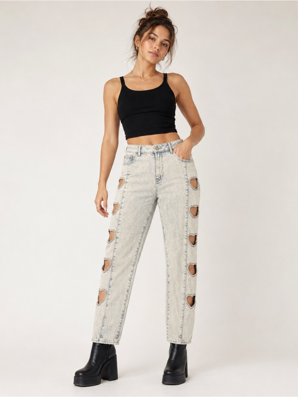 Edikted Acid Wash Heart Cutout High Rise Y2K Straight Leg Jeans Large